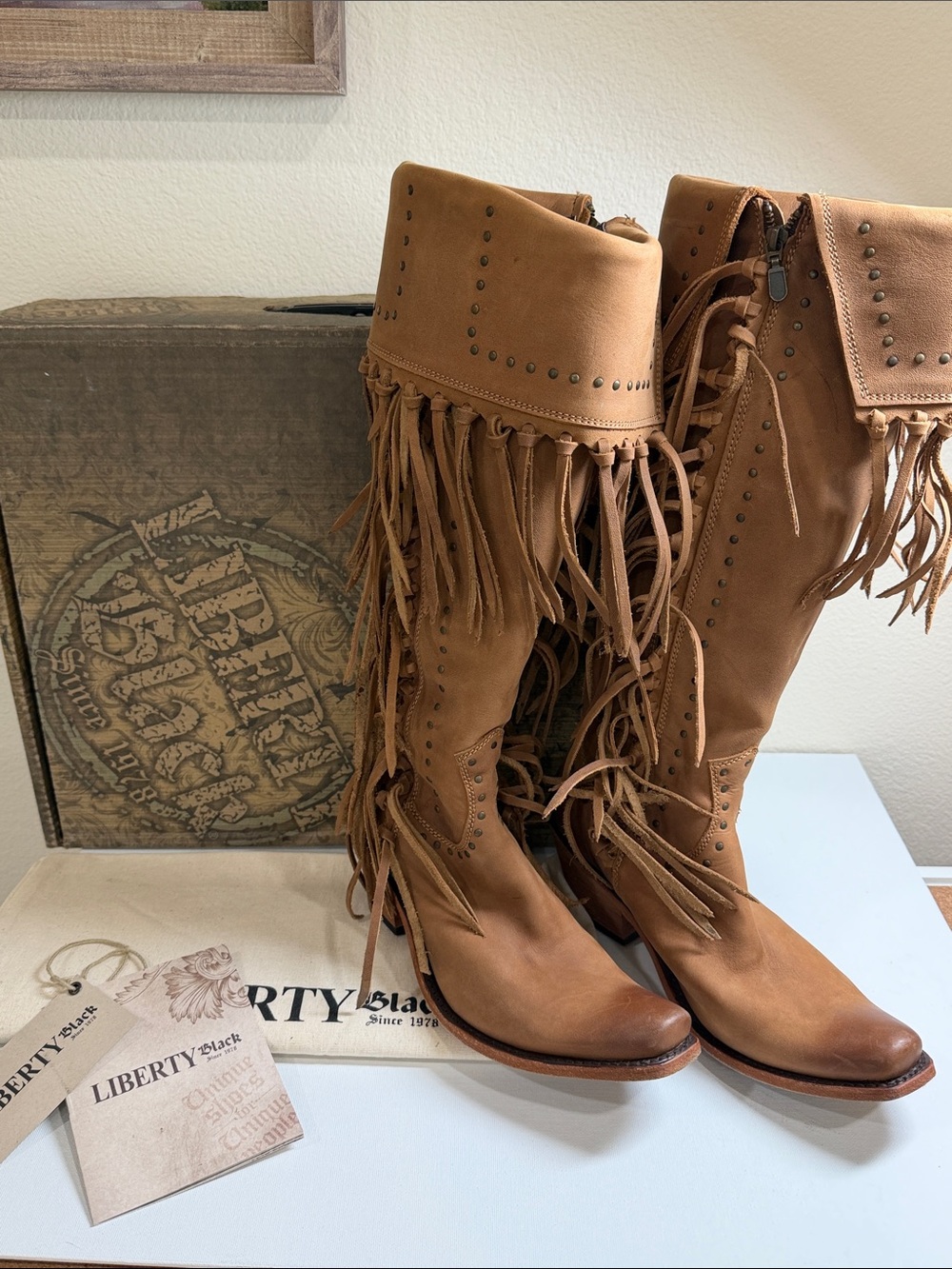 LIBERTY Black Tan Fringe Knee Leather Boots